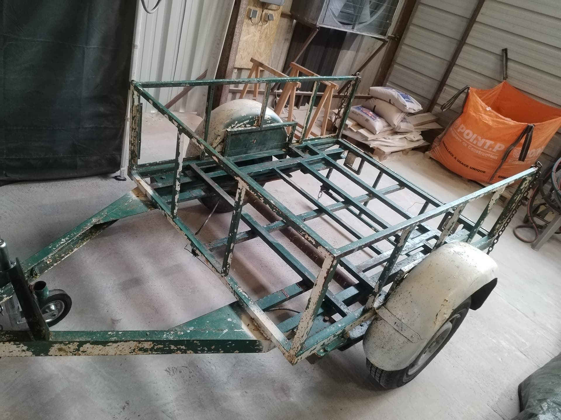 Sablage remorque utilitaire