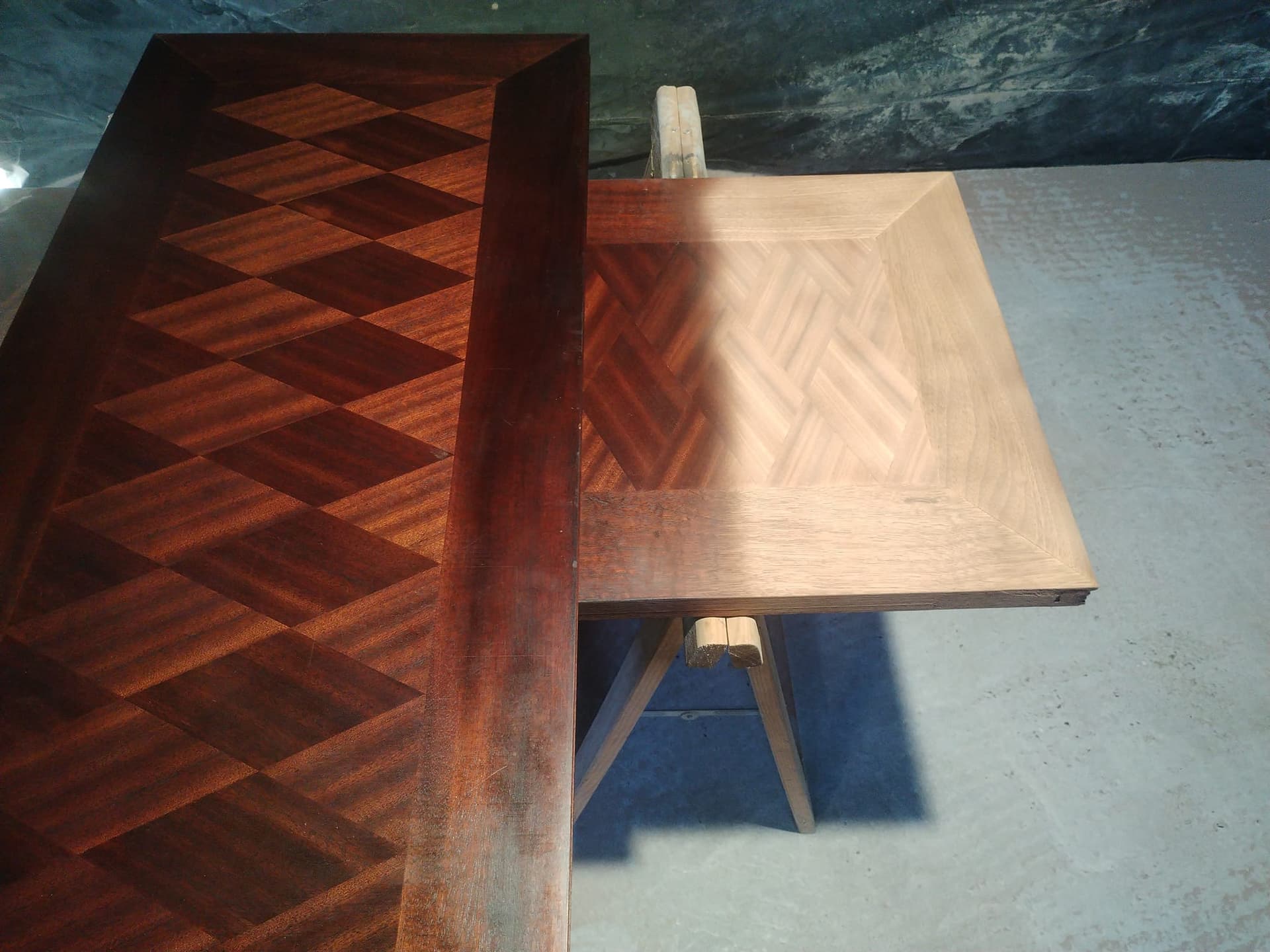 Décapage table en bois